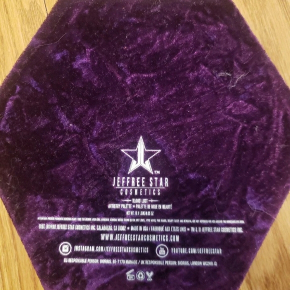 Jeffree Star Blood Must Palette - Picture 4 of 4